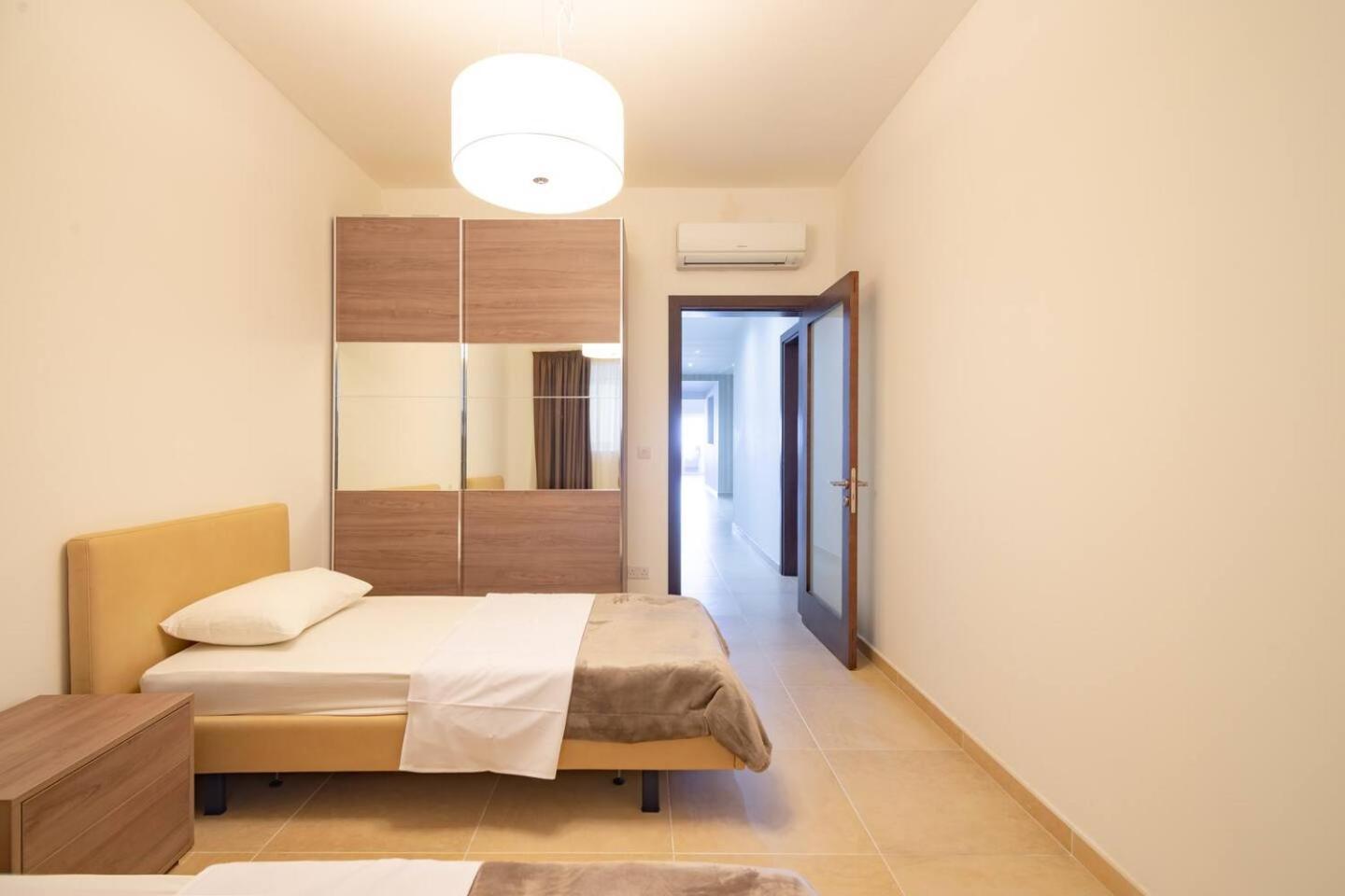 Fort Cambridge Apartments By Homely Σλιέμα Εξωτερικό φωτογραφία